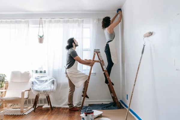 The temptations of trying paint your own room vs a professional painter