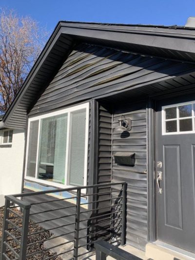 Why painting your homes vinyl siding is risky