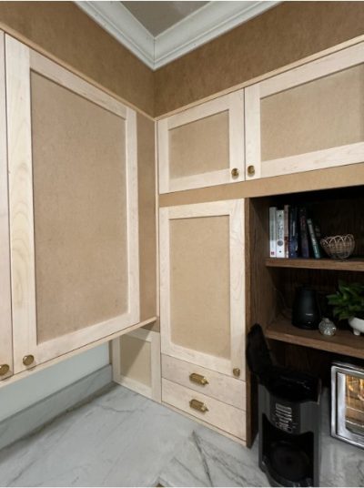 Paint-Grade Maple Frame with HDF Panel – Our Top Choice Paint-grade maple frame cabinet door with HDF panel ready for professional painting